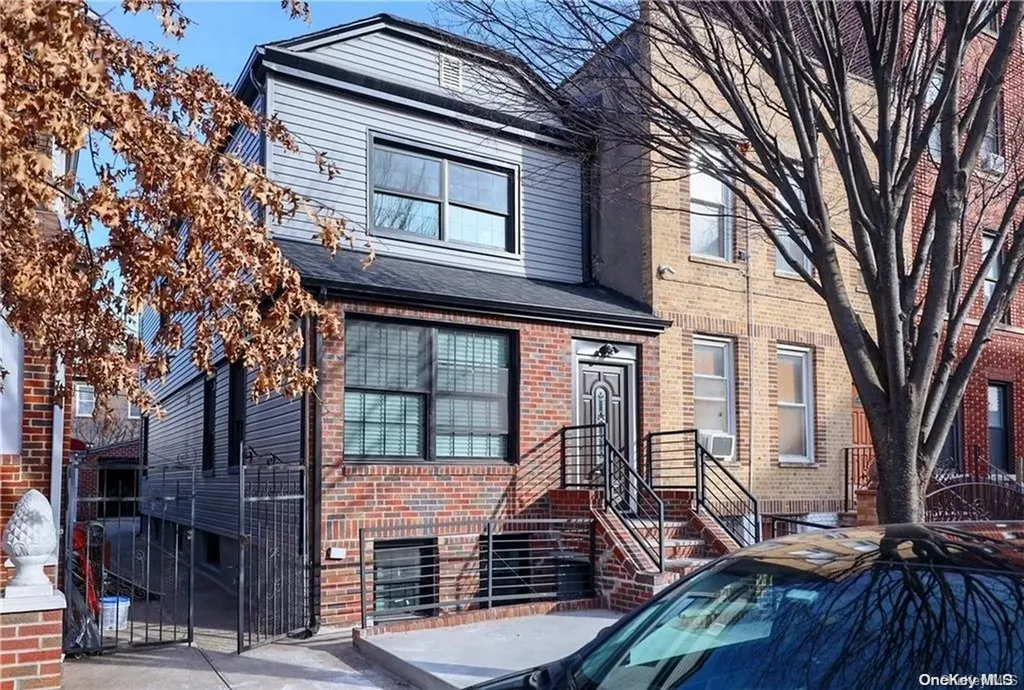 153 E 39th Street Brooklyn NY 11203