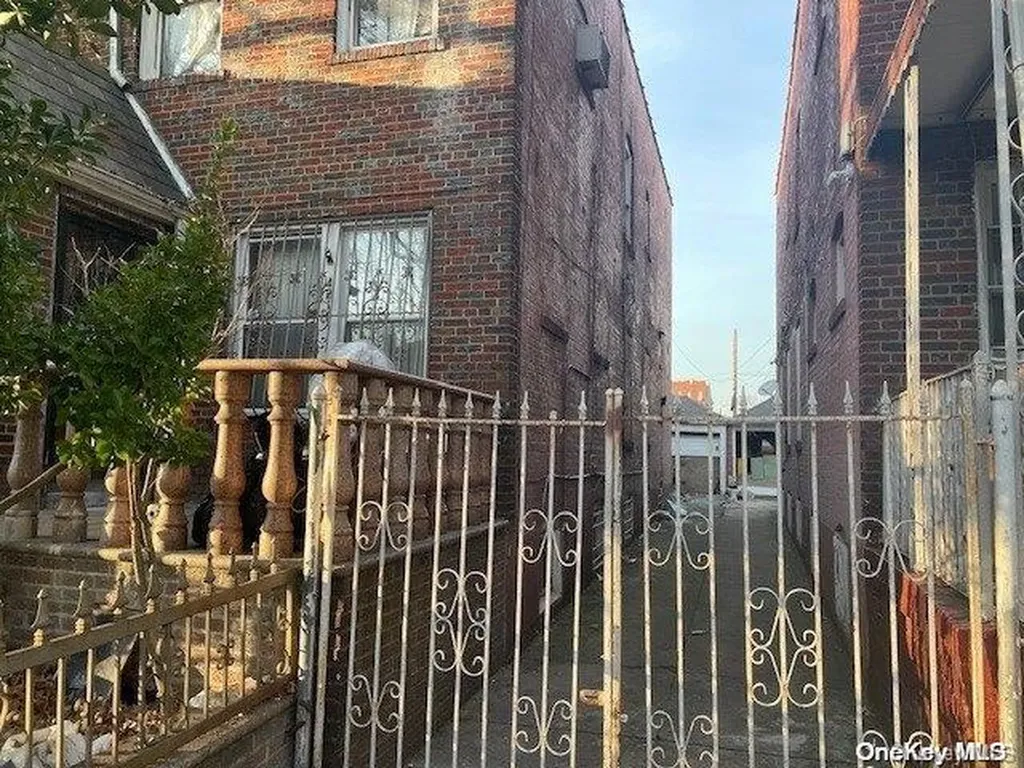 4211 Snyder Avenue Brooklyn NY 11203