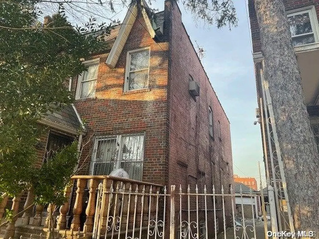 4211 Snyder Avenue Brooklyn NY 11203