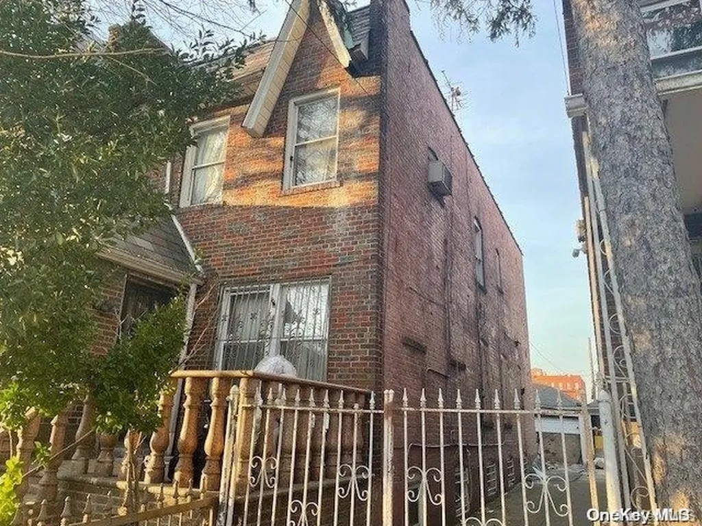4211 Snyder Avenue Brooklyn NY 11203
