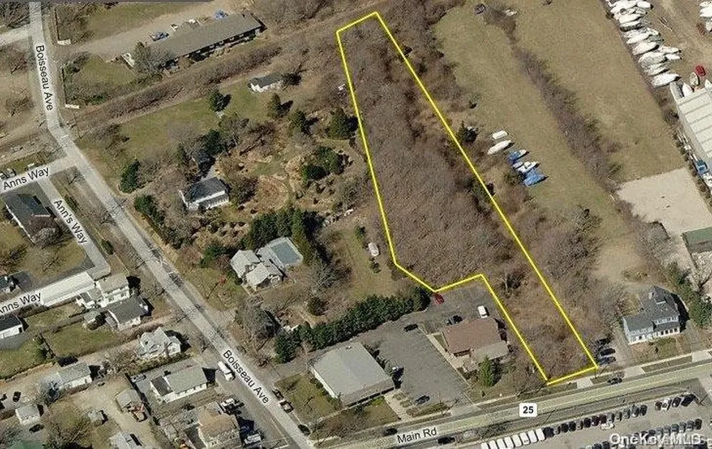 55975 Route 25 Southold NY 11971