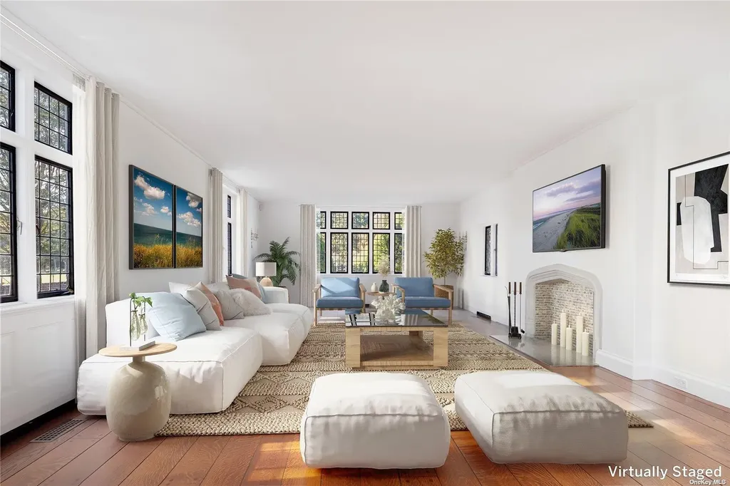 16 Tuthill Lane Remsenburg NY 11960