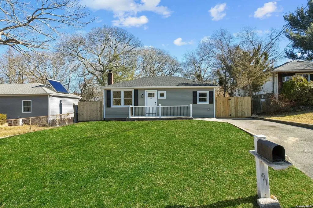 91 Joan Avenue Centereach NY 11720