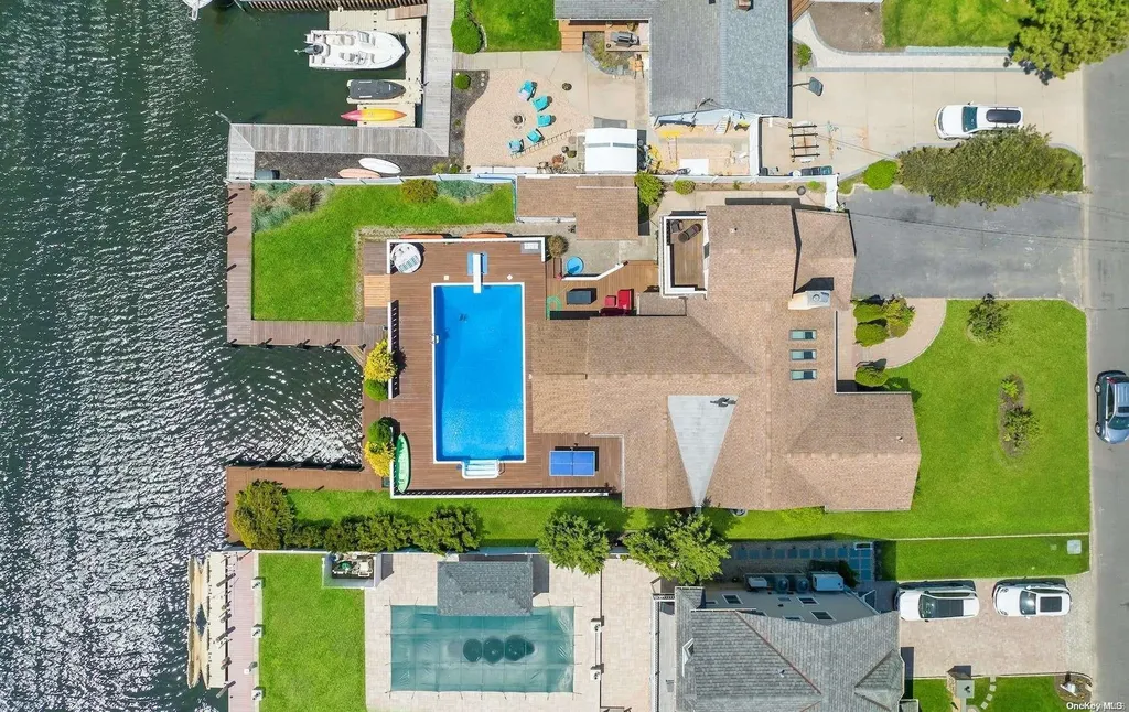 118 Lighthouse Road Babylon NY 11702