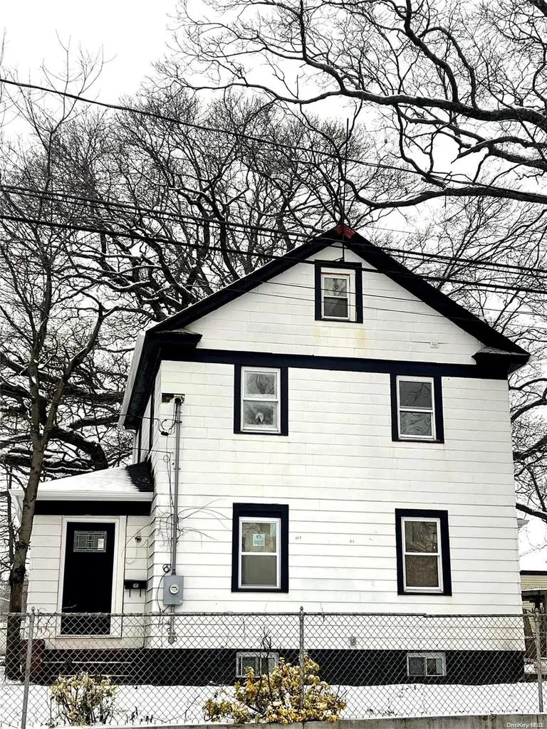 112 Rose Avenue Roosevelt NY 11575