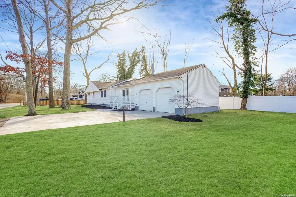 40 Lyman Road East Patchogue NY 11772