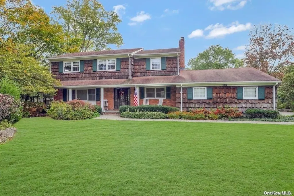 25 Belvedere Drive Syosset NY 11791