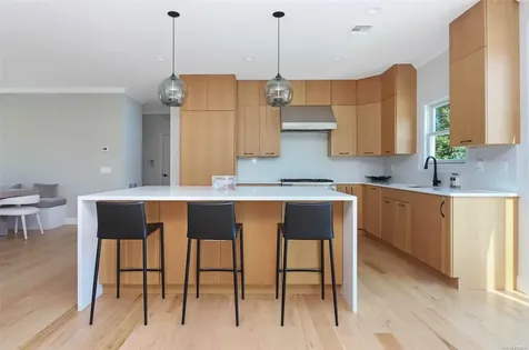 950 Tasker Lane Greenport NY 11944