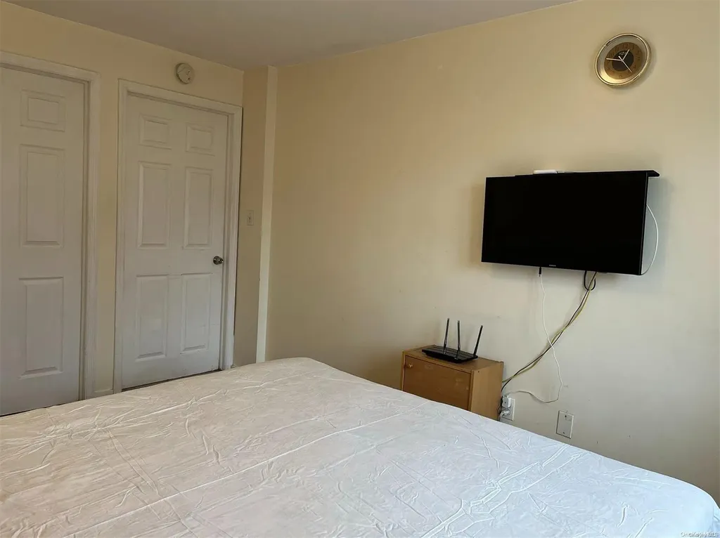132-59 41st Road Flushing NY 11355