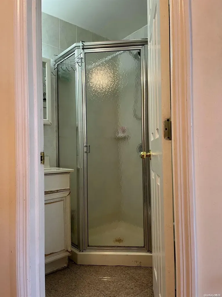 132-59 41st Road Flushing NY 11355