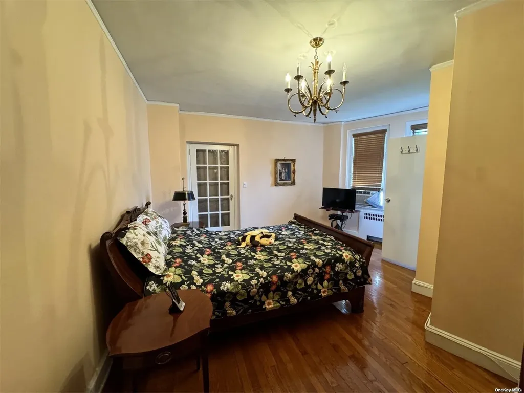 8 Barstow Road Great Neck NY 11021