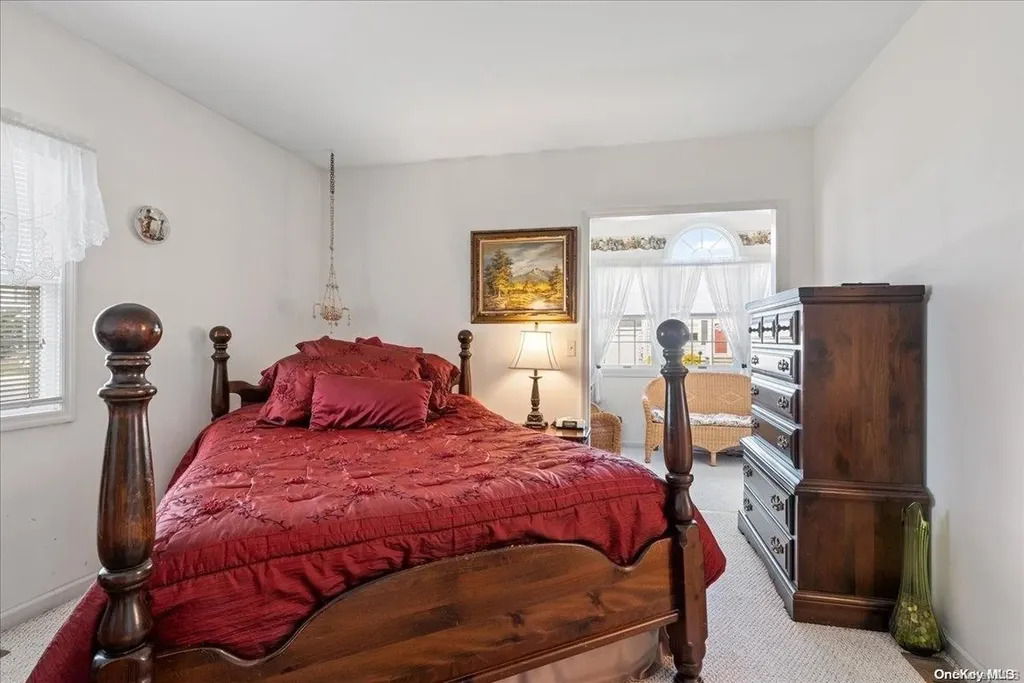 68 Caroline Street Bethpage NY 11714