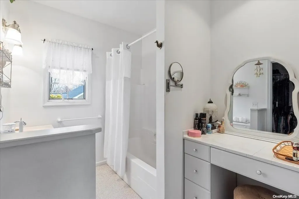 68 Caroline Street Bethpage NY 11714
