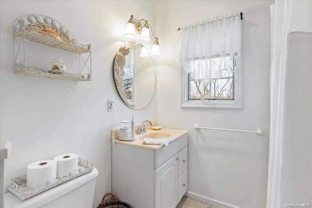 68 Caroline Street Bethpage NY 11714