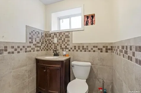 142-25 Latham Lane Jamaica NY 11434