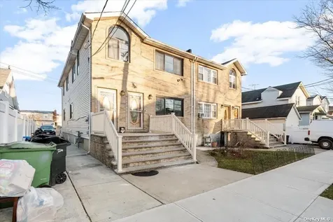 142-25 Latham Lane Jamaica NY 11434