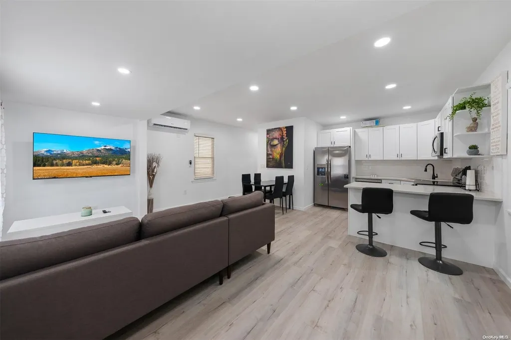 2932 Tiemann Avenue Bronx NY 10469