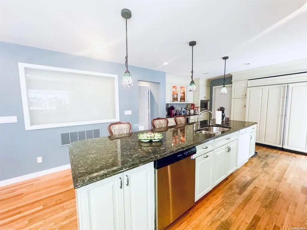 18 Inlet View Path East Moriches NY 11940