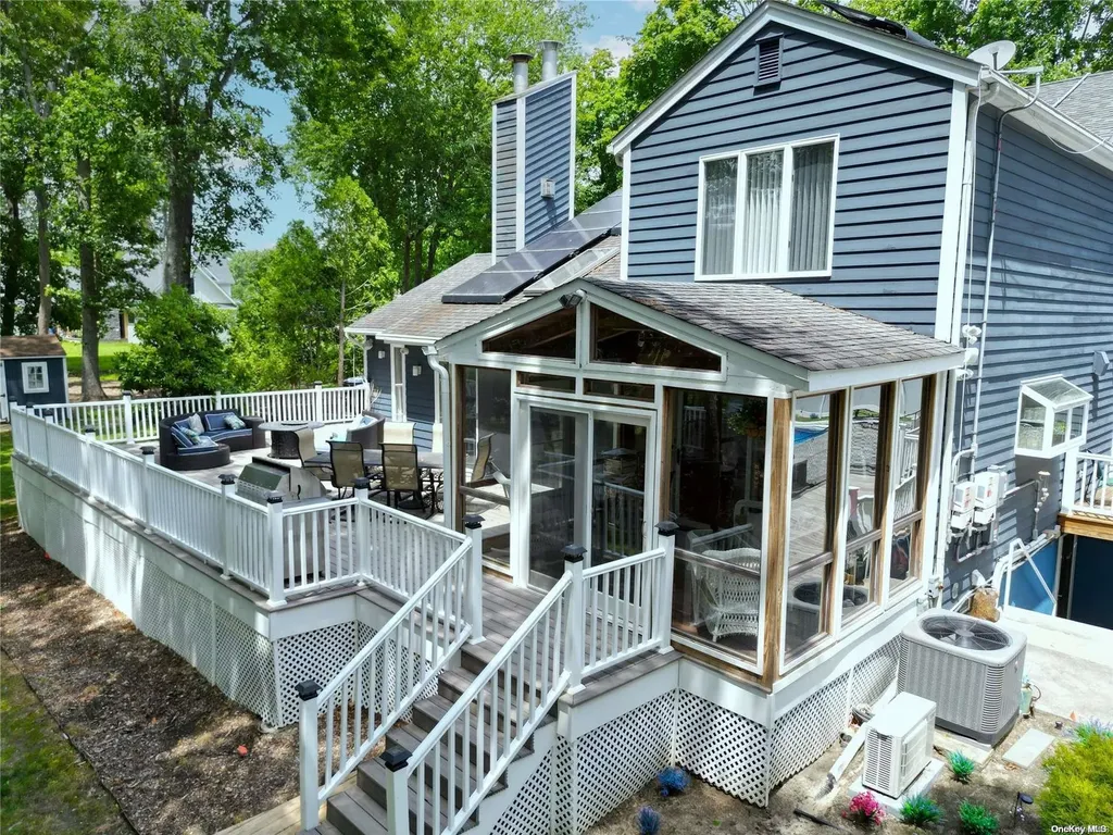 18 Inlet View Path East Moriches NY 11940