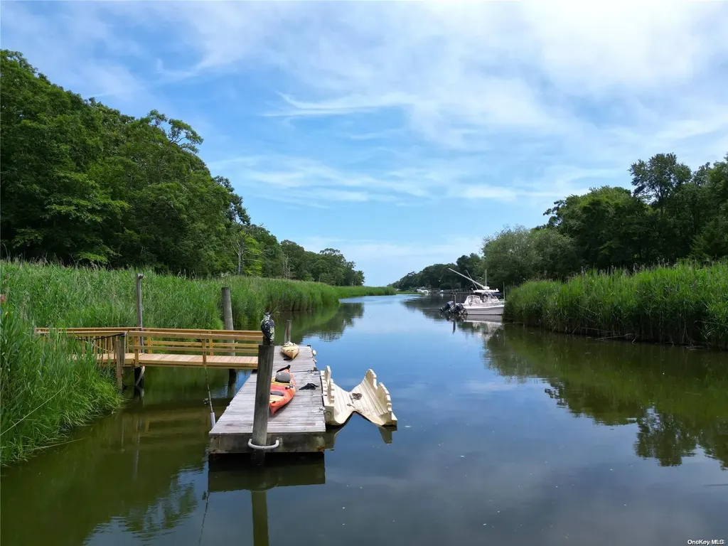 18 Inlet View Path East Moriches NY 11940