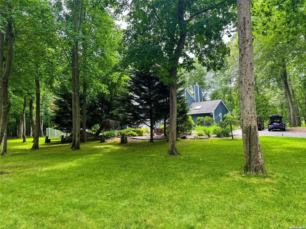 18 Inlet View Path East Moriches NY 11940