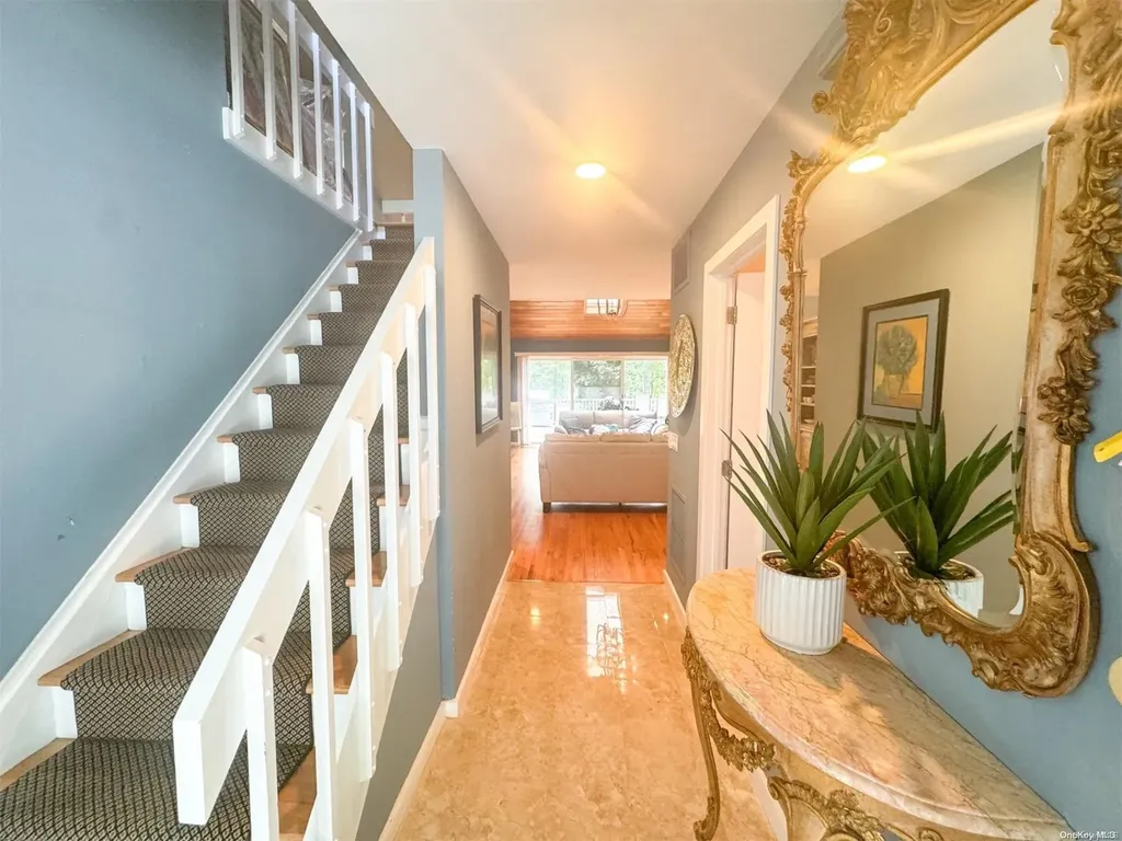 18 Inlet View Path East Moriches NY 11940