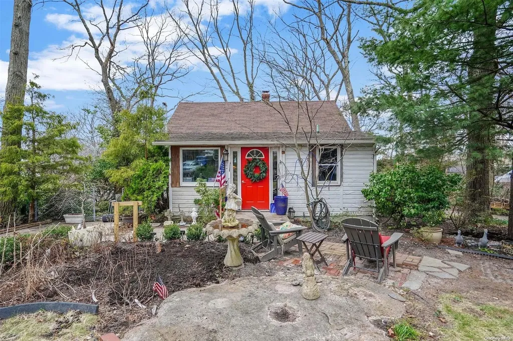 22 Williston Road Sound Beach NY 11789