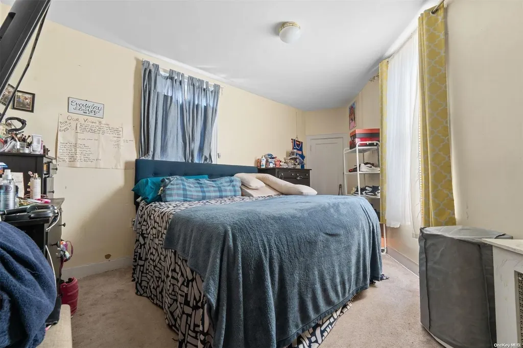4522 Barnes Avenue Bronx NY 10466