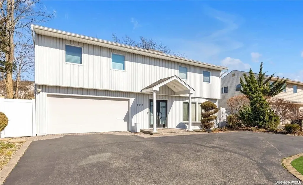 2999 Lee Place Bellmore NY 11710