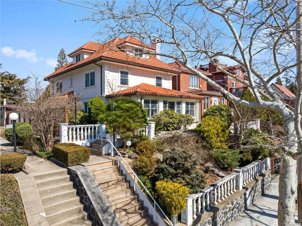 171 85th Street Brooklyn NY 11209