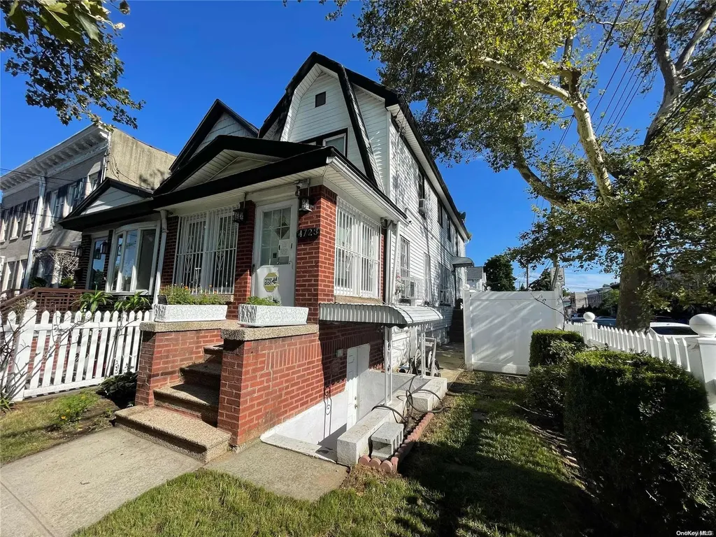 4723 Avenue M Brooklyn NY 11234