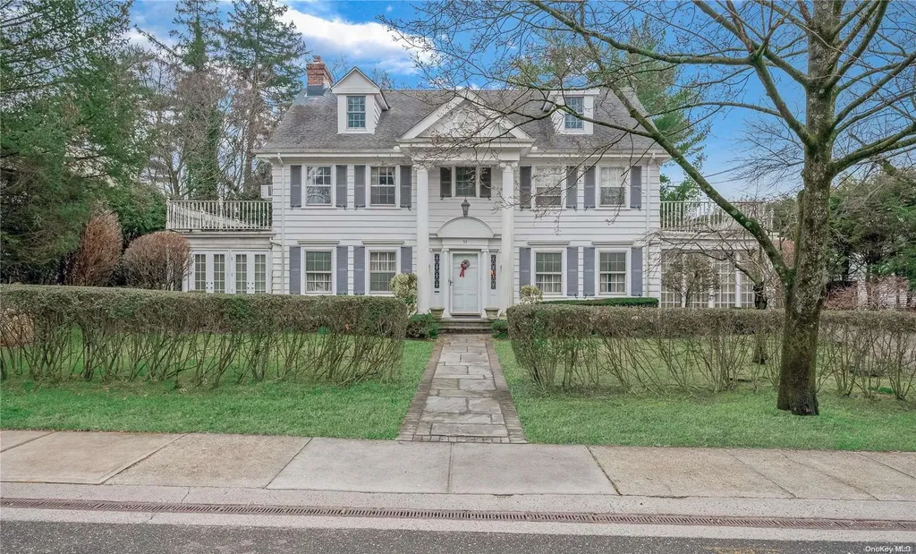 32 Beverly Road Great Neck NY 11021