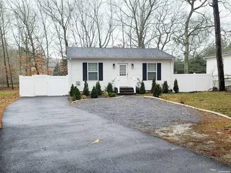 142 Mastic Beach Road Mastic Beach NY 11951