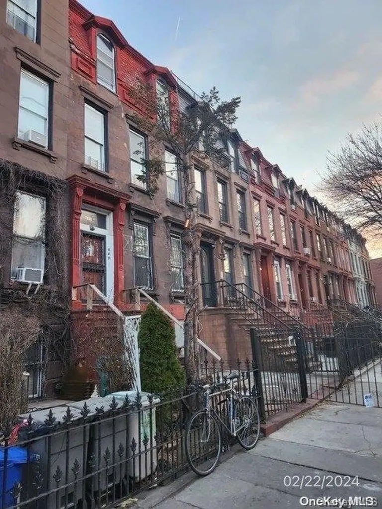 689 Greene Avenue Bed-stuy NY 11221
