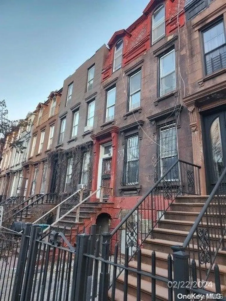 689 Greene Avenue Bed-stuy NY 11221