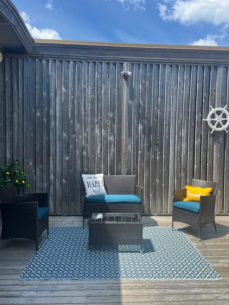 101 Bungalow Walk Ocean Beach NY 11770