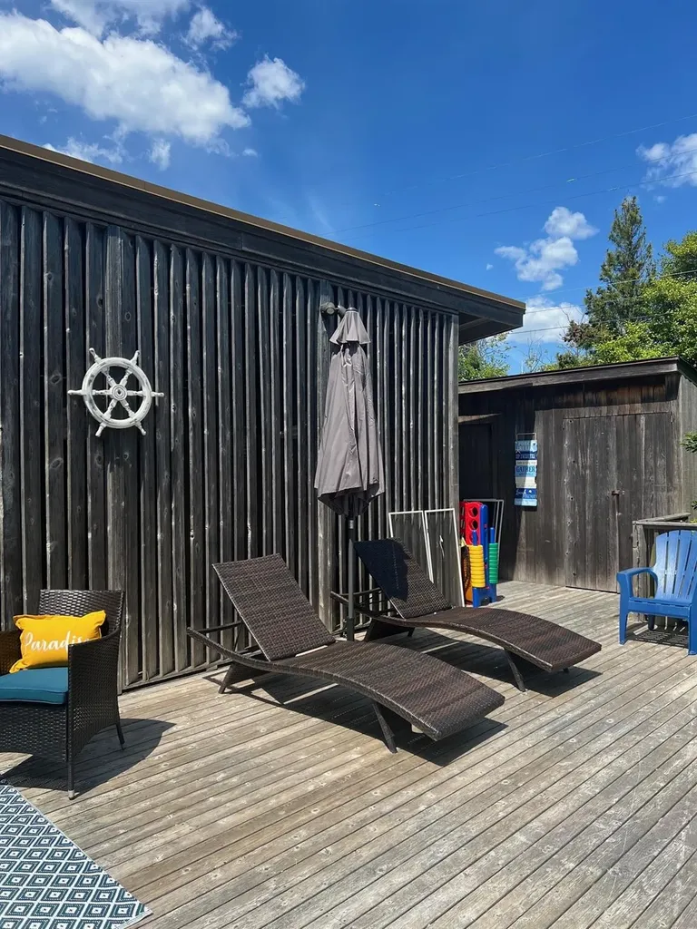 101 Bungalow Walk Ocean Beach NY 11770