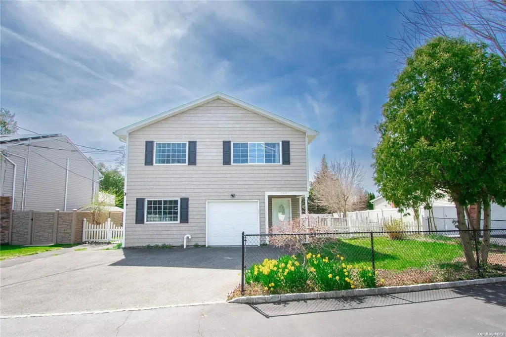 151 Floral Avenue Bethpage NY 11714