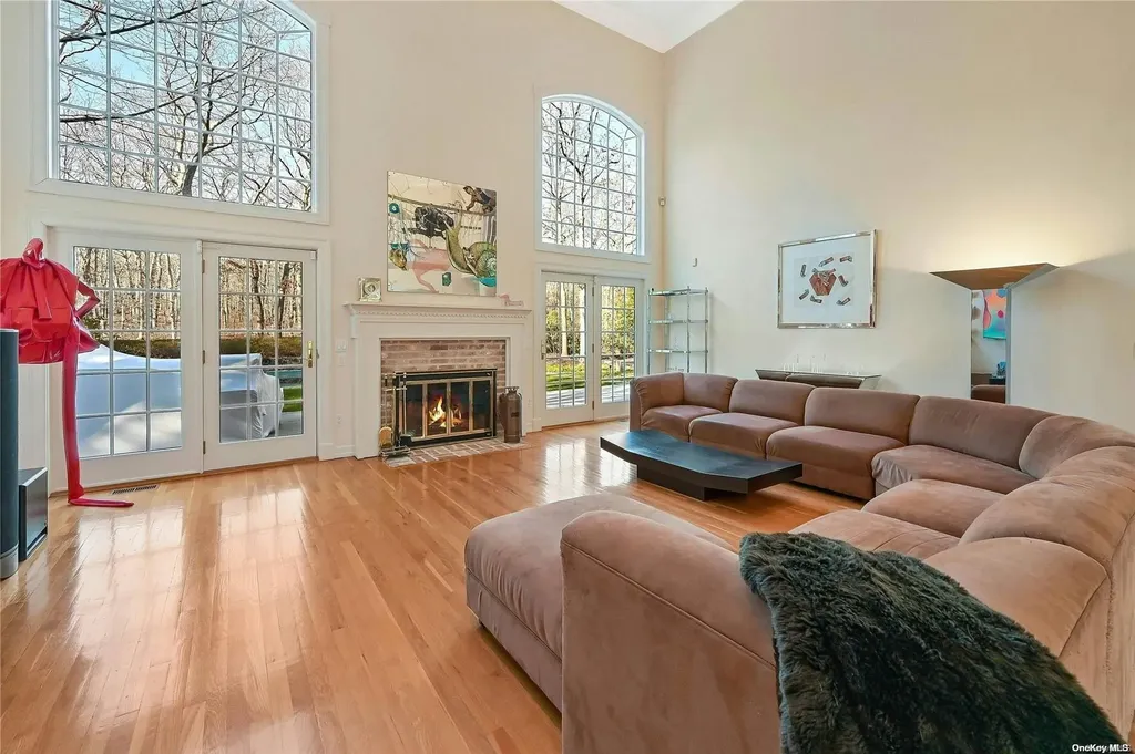 2 Grape Arbor Lane East Hampton NY 11937