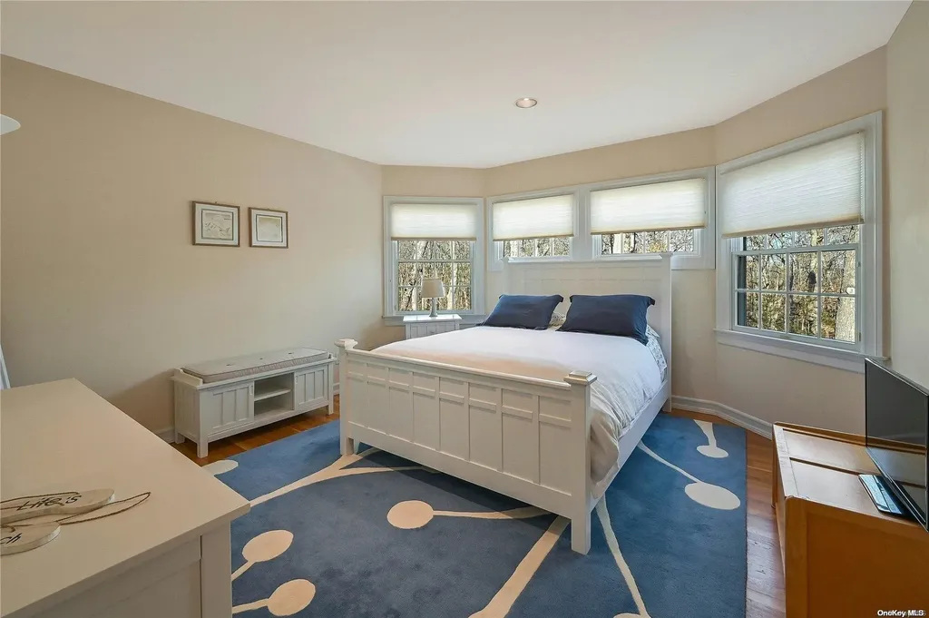 2 Grape Arbor Lane East Hampton NY 11937