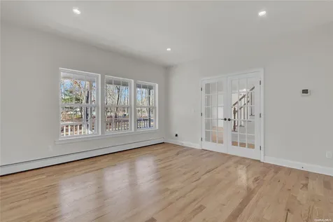 N/c Rustic Road Lake Ronkonkoma NY 11779