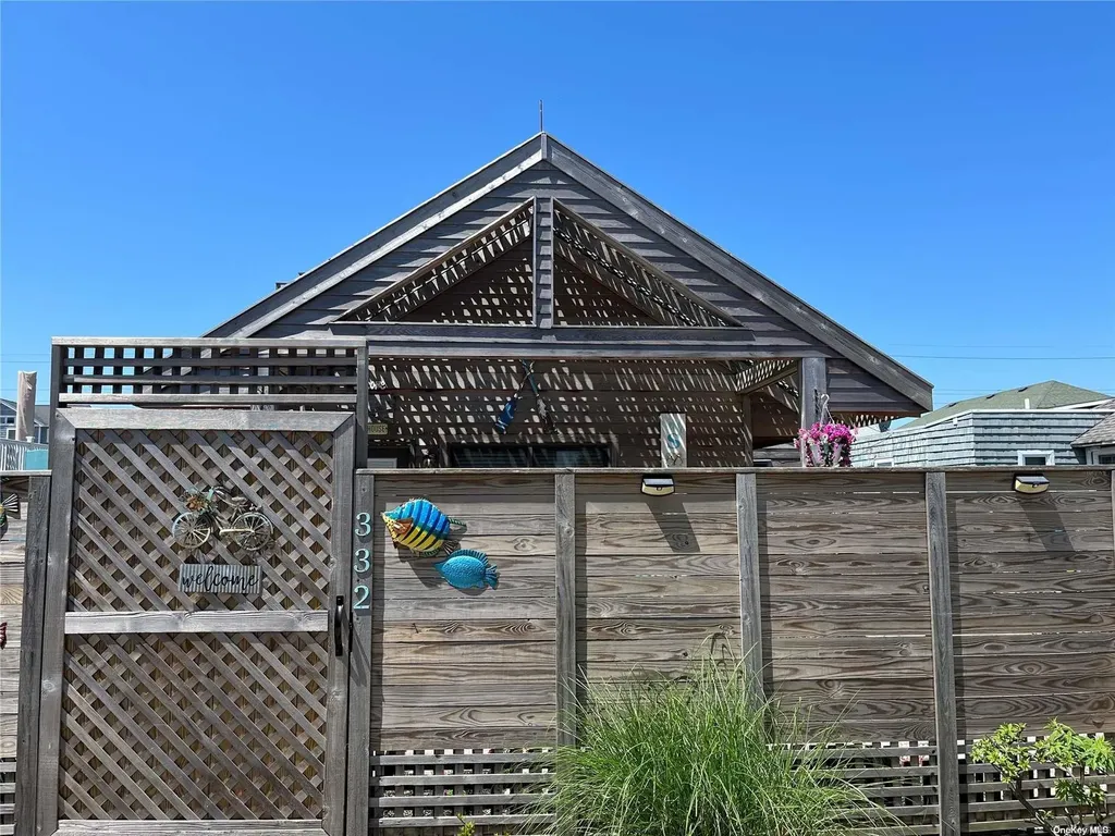332 Dehnoff Walk Ocean Beach NY 11770