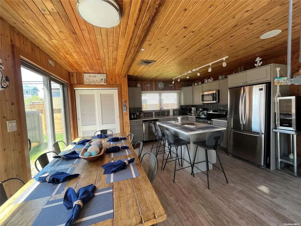 332 Dehnoff Walk Ocean Beach NY 11770