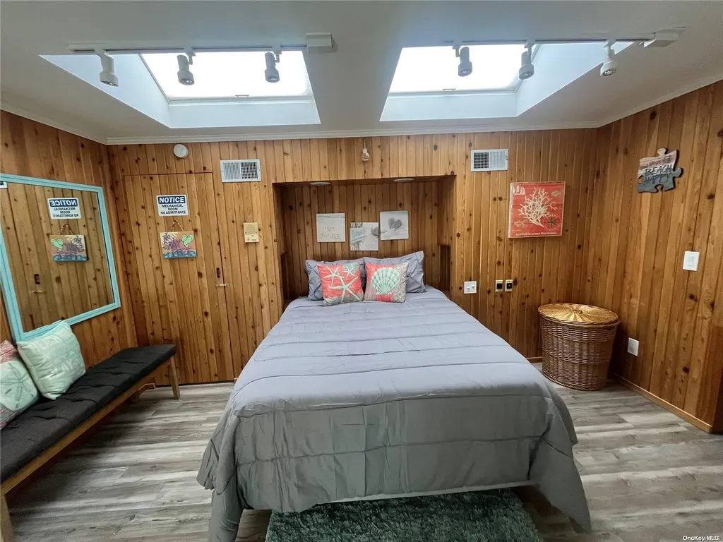 332 Dehnoff Walk Ocean Beach NY 11770