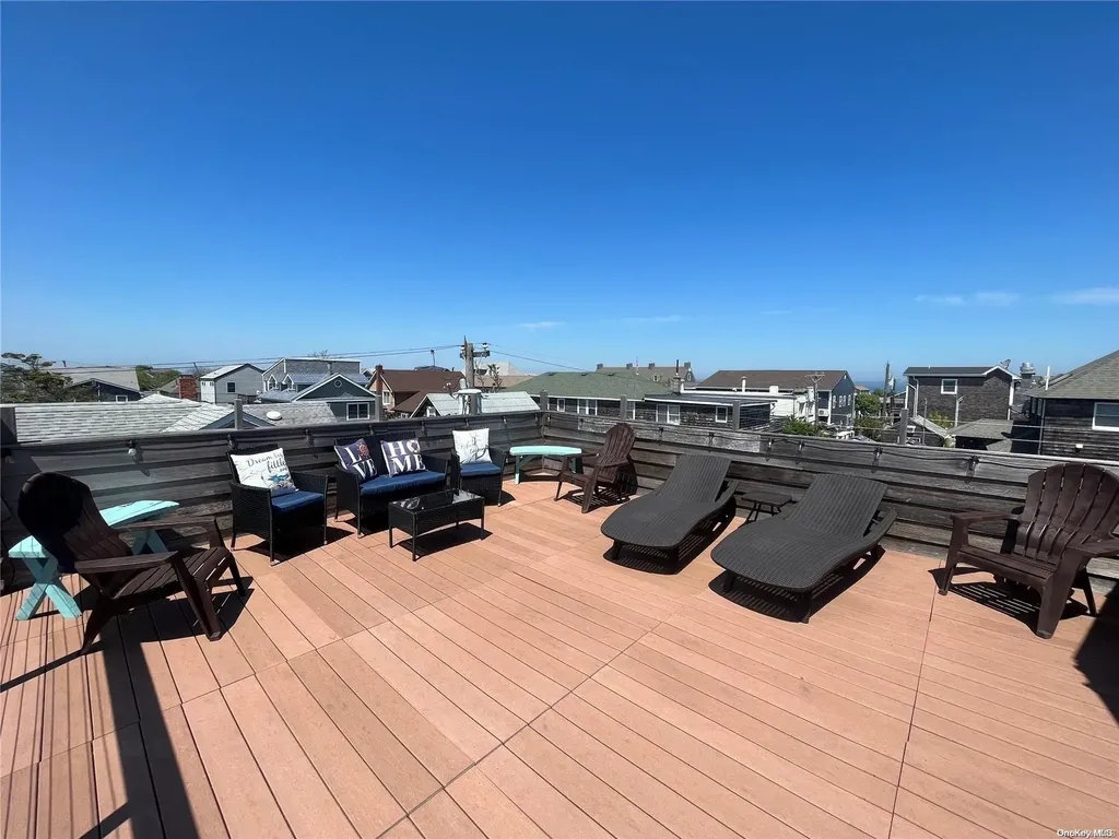 332 Dehnoff Walk Ocean Beach NY 11770