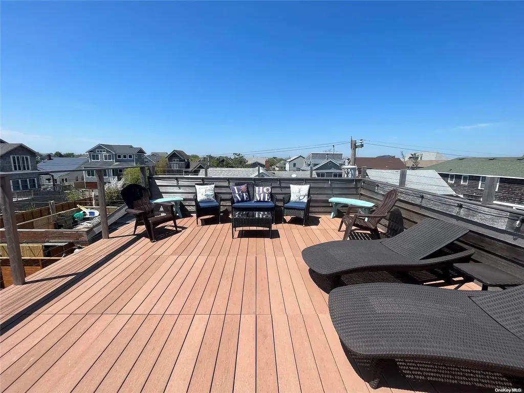 332 Dehnoff Walk Ocean Beach NY 11770
