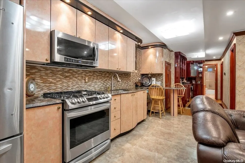 102-01 62nd Road Forest Hills NY 11375