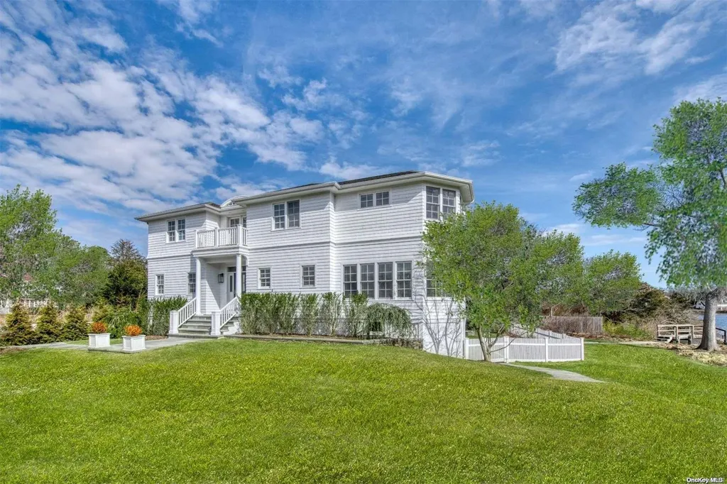 40 Griffing Avenue Westhampton Beach NY 11978