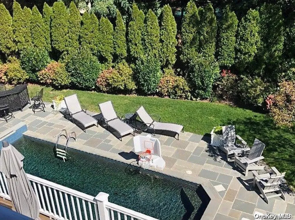 40 Griffing Avenue Westhampton Beach NY 11978