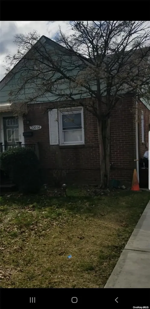 220-14 130th Avenue Springfield Gardens NY 11413